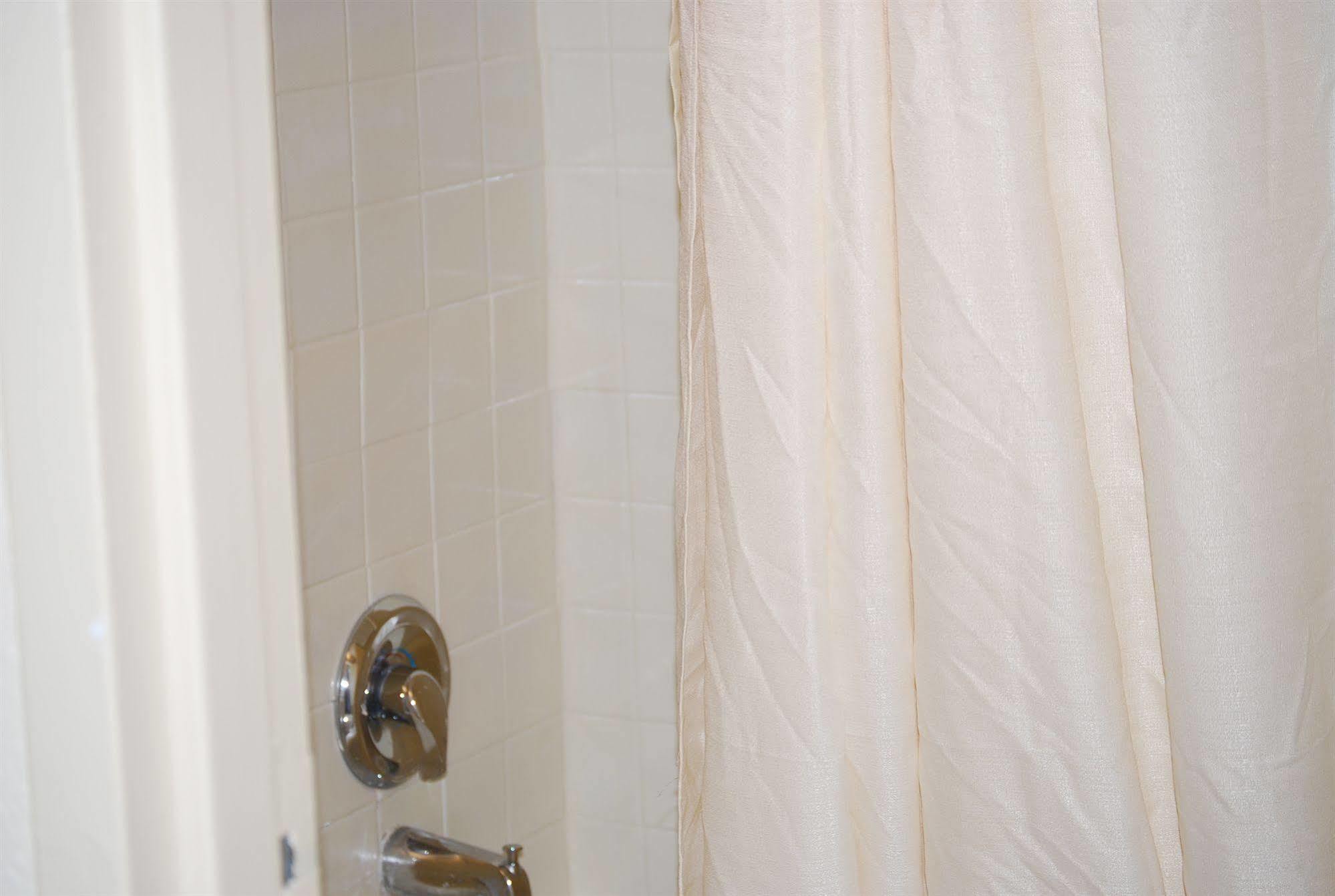 Atlanta Airport Hotel Forest Park Bagian luar foto