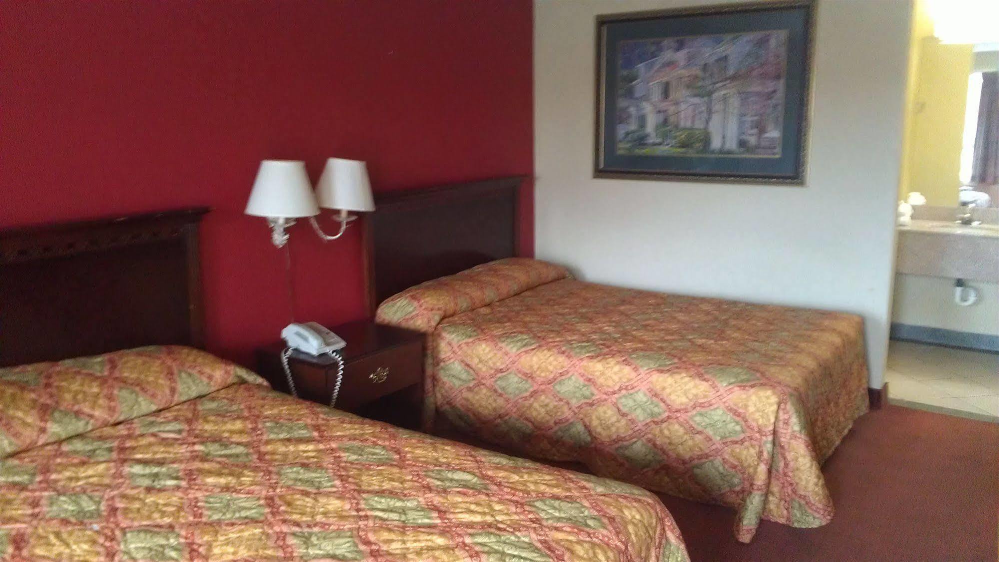 Atlanta Airport Hotel Forest Park Bagian luar foto