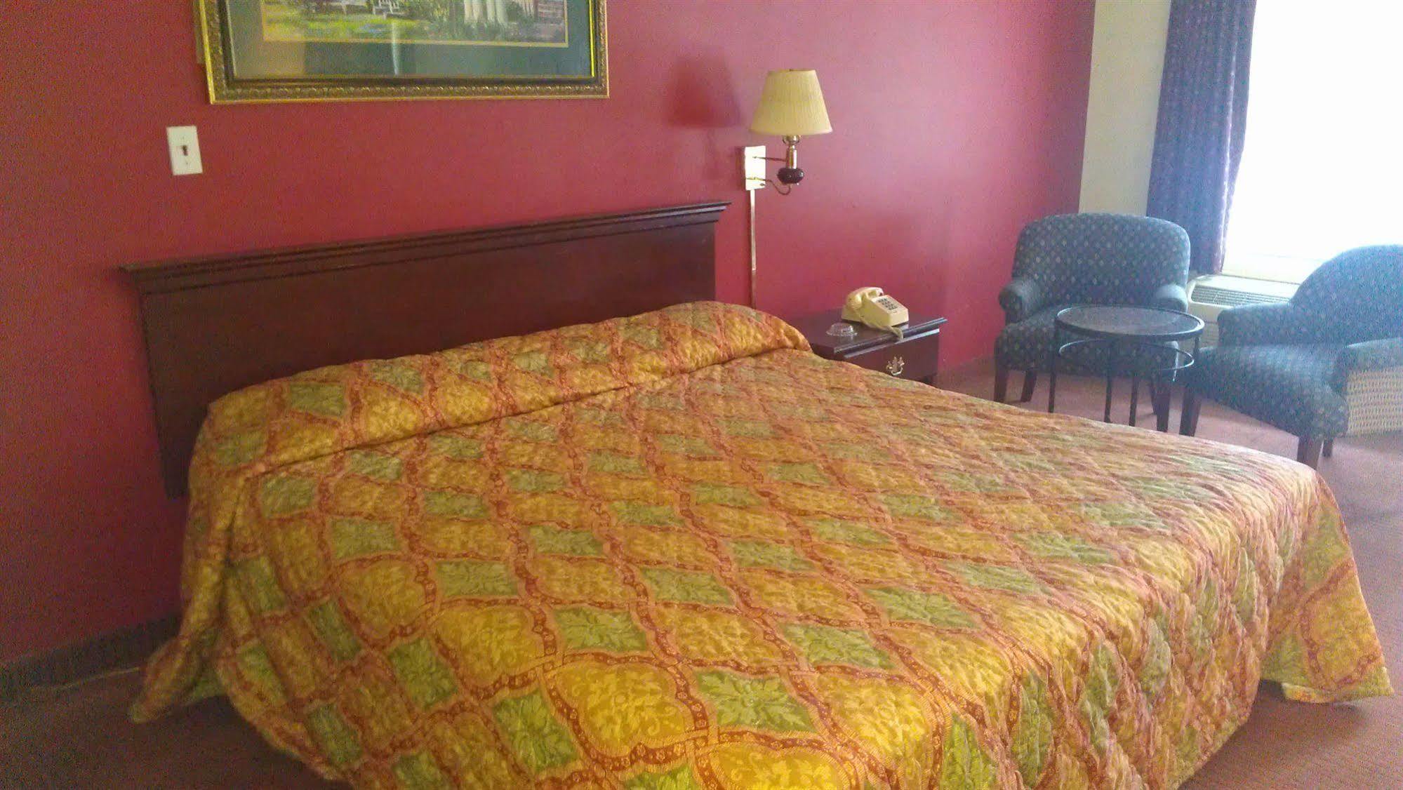Atlanta Airport Hotel Forest Park Bagian luar foto
